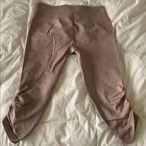 Like brand new lululemon workout legging